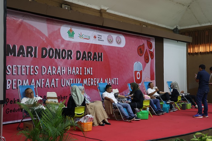 Berbagi Kebaikan, Ratusan Karyawan PTPN IV Regional III Semangat Donor Darah
